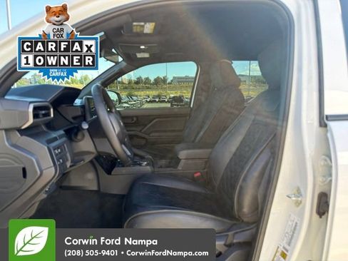 Used 2025 Toyota Tacoma SR AWD/4WD image 11