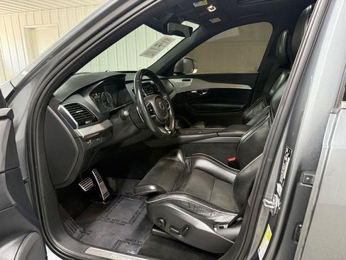 Used 2016 Volvo XC90 T6 R-Design w/ Protection Package Plus AWD/4WD image 9