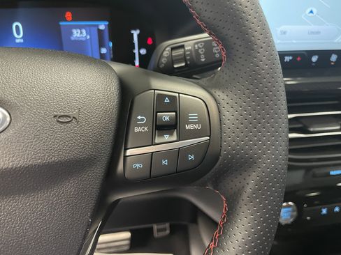 Used 2024 Ford Escape ST-Line Select w/ Tech Pack #1 image 15