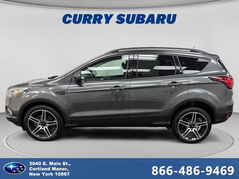 Used 2019 Ford Escape SEL AWD/4WD image 2