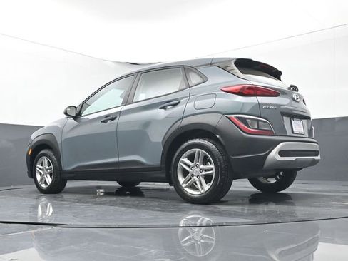 Used 2022 Hyundai Kona SE image 21