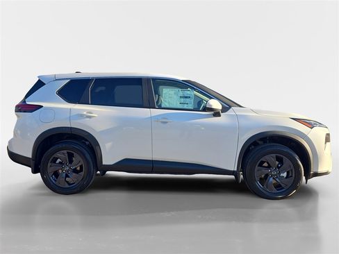 New 2026 Nissan Rogue SV image 6