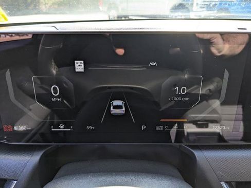 Used 2025 Kia K4 EX FWD image 11