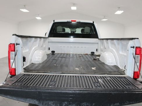 Used 2019 Ford F250 XL w/ STX Appearance Package image 16