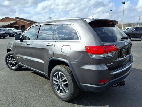 Used 2019 Jeep Grand Cherokee Limited image 16