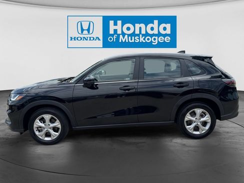 Used 2024 Honda HR-V LX image 5