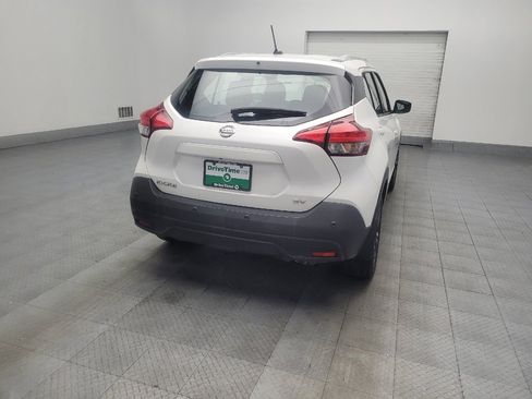 Used 2020 Nissan Kicks SV image 7