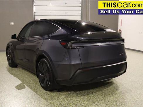 Used 2026 Tesla Model Y Long Range AWD/4WD image 5