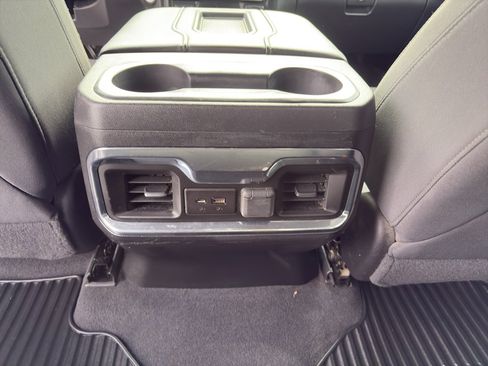 Used 2020 GMC Sierra 2500 SLE w/ SLE Value Package; image 20