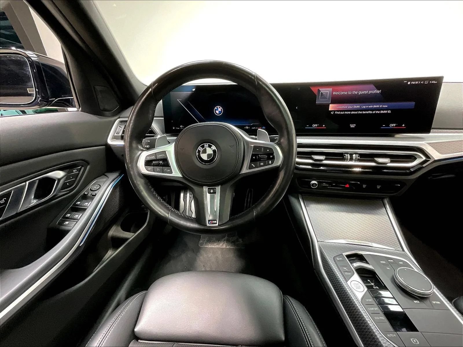 Used 2023 BMW 330i Sedan w/ M Sport Package RWD image 19