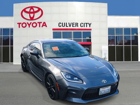 Used 2022 Toyota GR86 Premium w/ ALL Weather Mat Package (TMS) RWD image 1