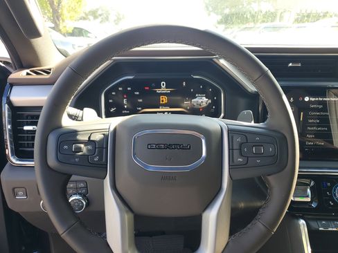 New 2026 GMC Sierra 1500 Denali w/ Denali Reserve Package image 13