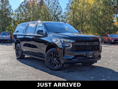 Used 2023 Chevrolet Suburban RST