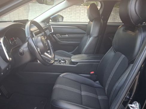 Used 2025 MAZDA CX-50 AWD 2.5 S w/ Premium Package image 4