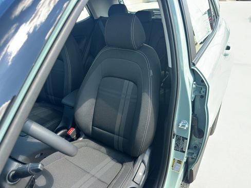 New 2026 Hyundai Venue SEL FWD image 27