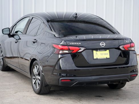 Used 2021 Nissan Versa SV image 41