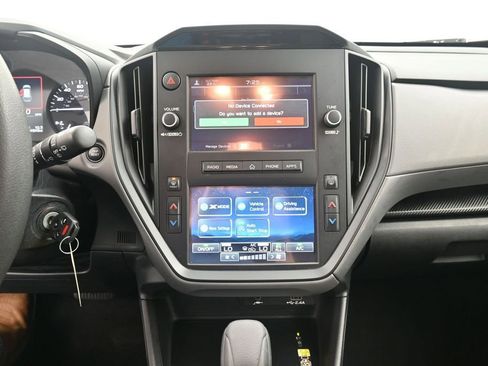 Used 2024 Subaru Crosstrek 2.0i AWD/4WD image 12
