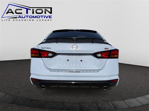 Used 2023 Nissan Altima 2.5 SR image 7