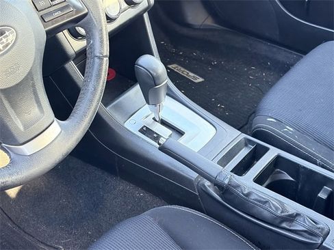 Used 2013 Subaru Impreza 2.0i Sport Premium image 10