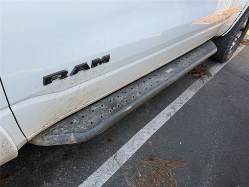 Used 2022 RAM 1500 Big Horn image 13