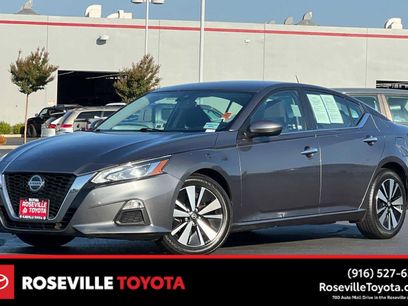 Used 2022 Nissan Altima 2.5 SV