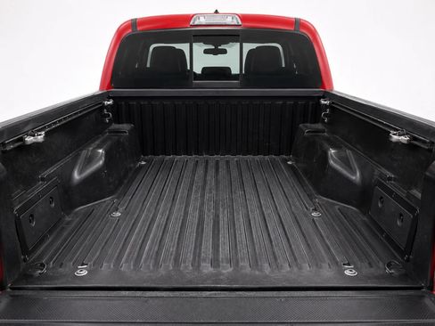 Used 2017 Toyota Tacoma TRD Pro AWD/4WD image 16