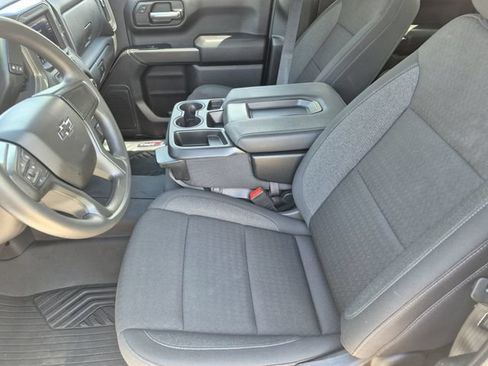 Used 2025 Chevrolet Silverado 1500 Custom Trail Boss AWD/4WD image 19