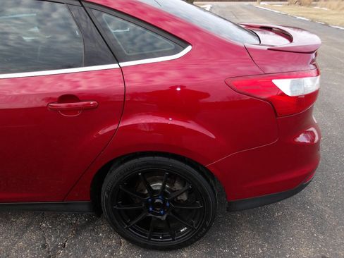 Used 2014 Ford Focus Titanium image 38