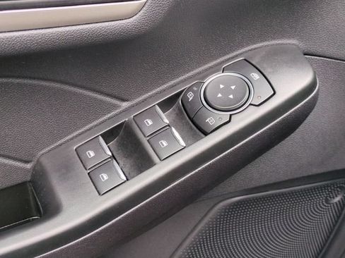 Used 2022 Ford Escape SE AWD/4WD image 13
