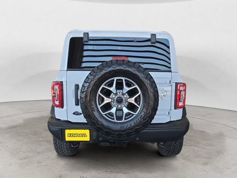 Certified 2025 Ford Bronco Badlands AWD/4WD image 6