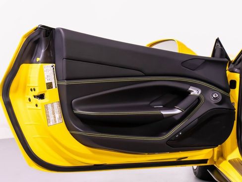 Certified 2022 Ferrari F8 Tributo image 35