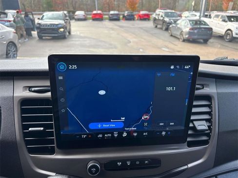 Used 2022 Ford Transit 350 XLT image 24