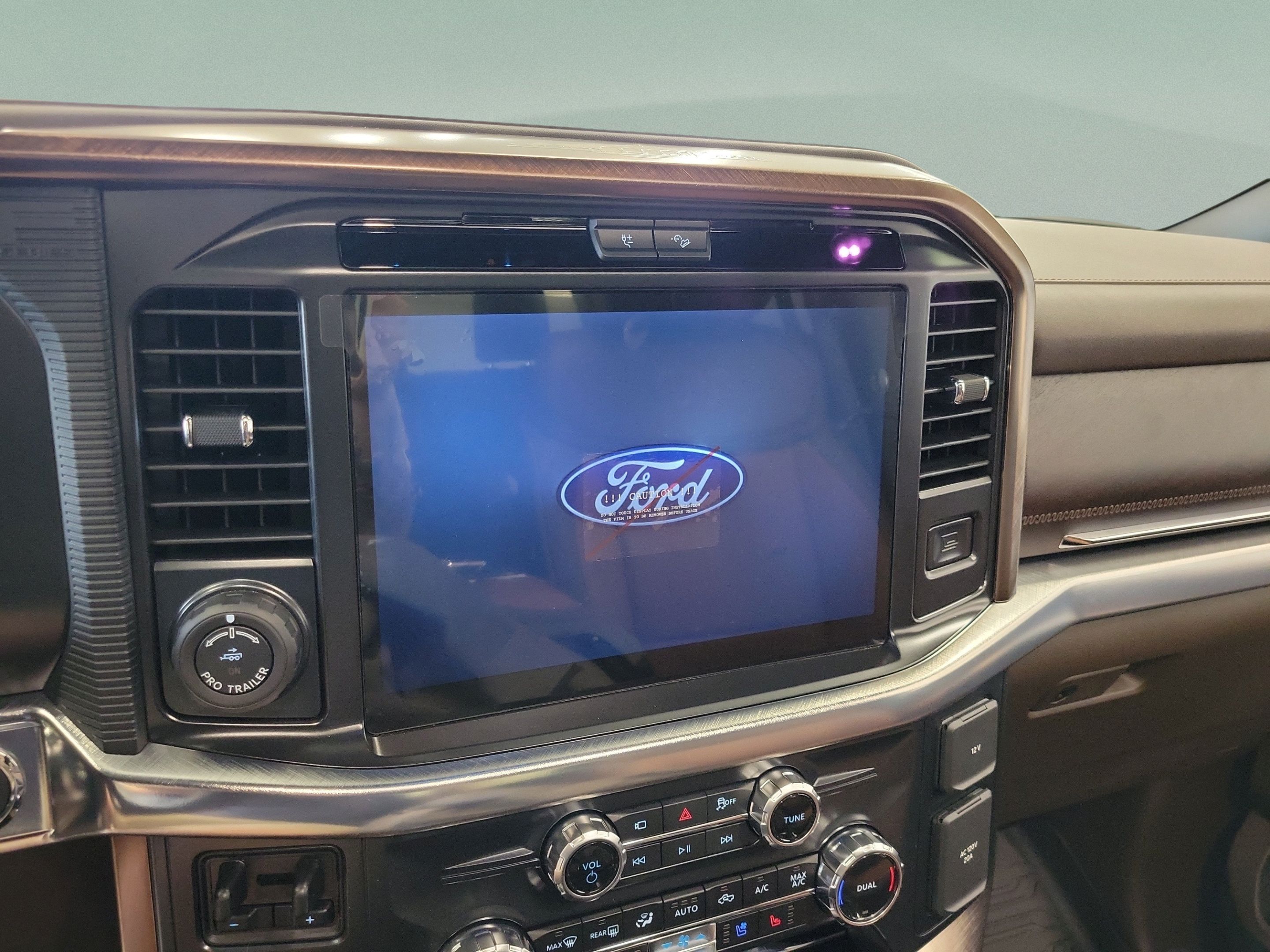 New 2026 Ford F150 King Ranch w/ Equipment Group 601A High AWD/4WD image 24
