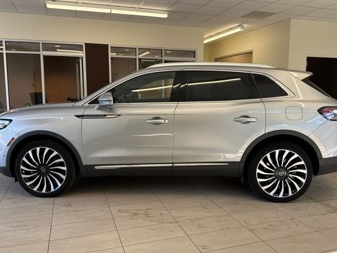 Certified 2023 Lincoln Nautilus Black Label w/ Class II Trailer Tow Package image 7