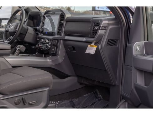 New 2026 Ford F150 XLT image 10