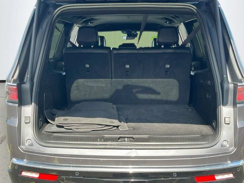 Certified 2023 Jeep Wagoneer L Series III w/ Preferred Equipment Group AWD/4WD image 27
