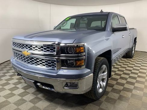 Used 2015 Chevrolet Silverado 1500 LTZ w/ LTZ Plus Package AWD/4WD image 11