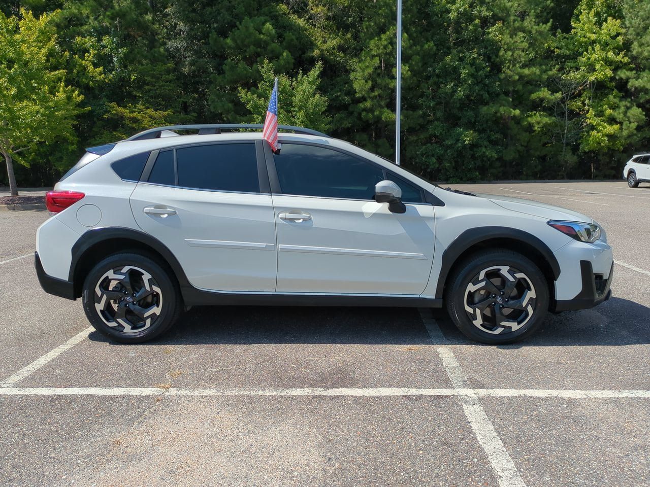 Used 2021 Subaru Crosstrek 2.5i Limited w/ Moonroof Package 1 AWD/4WD image 3