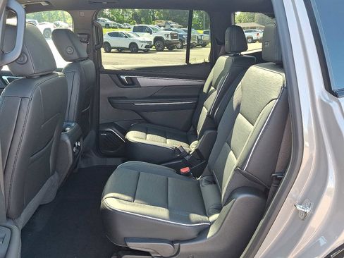 New 2026 Buick Enclave Sport Touring w/ Power Package image 8