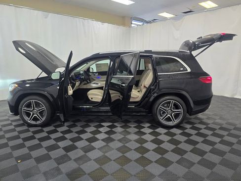 New 2026 Mercedes-Benz GLS 450 4MATIC image 12