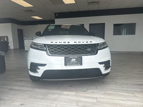 Used 2018 Land Rover Range Rover Velar R-Dynamic SE AWD/4WD image 2