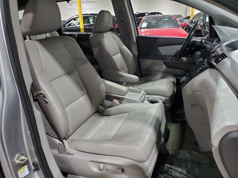 Used 2016 Honda Odyssey Touring image 13