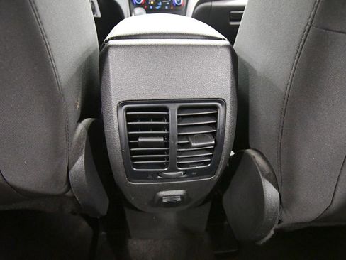 Used 2018 Ford Escape SE AWD/4WD image 15