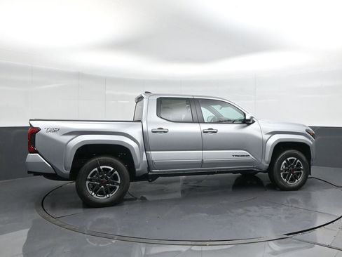 New 2026 Toyota Tacoma TRD Sport image 3