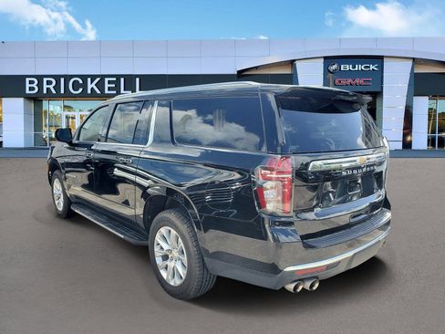 Used 2024 Chevrolet Suburban Premier image 4