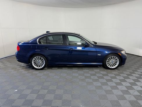Used 2011 BMW 335i Sedan RWD image 8