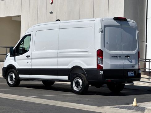 New 2026 Ford Transit 250 148 Medium Roof w/ Load Area Protection Package image 5