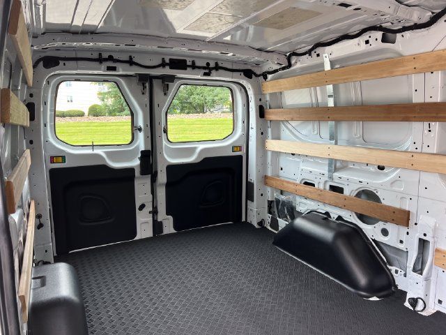 Used 2025 Ford Transit 250 Low Roof w/ Exterior Upgrade Package RWD image 30