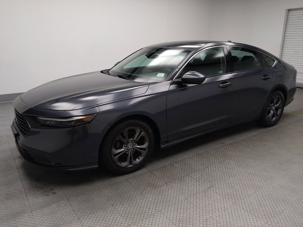 Used 2023 Honda Accord EX image 2