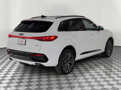 New 2026 Audi Q5 Premium Plus AWD/4WD image 9
